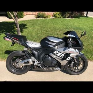 Meet your Posher, Tom